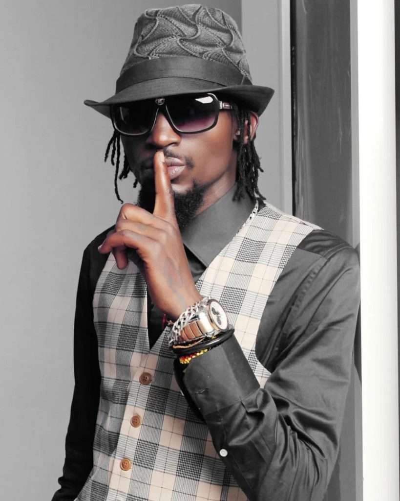 Mowzey Radio