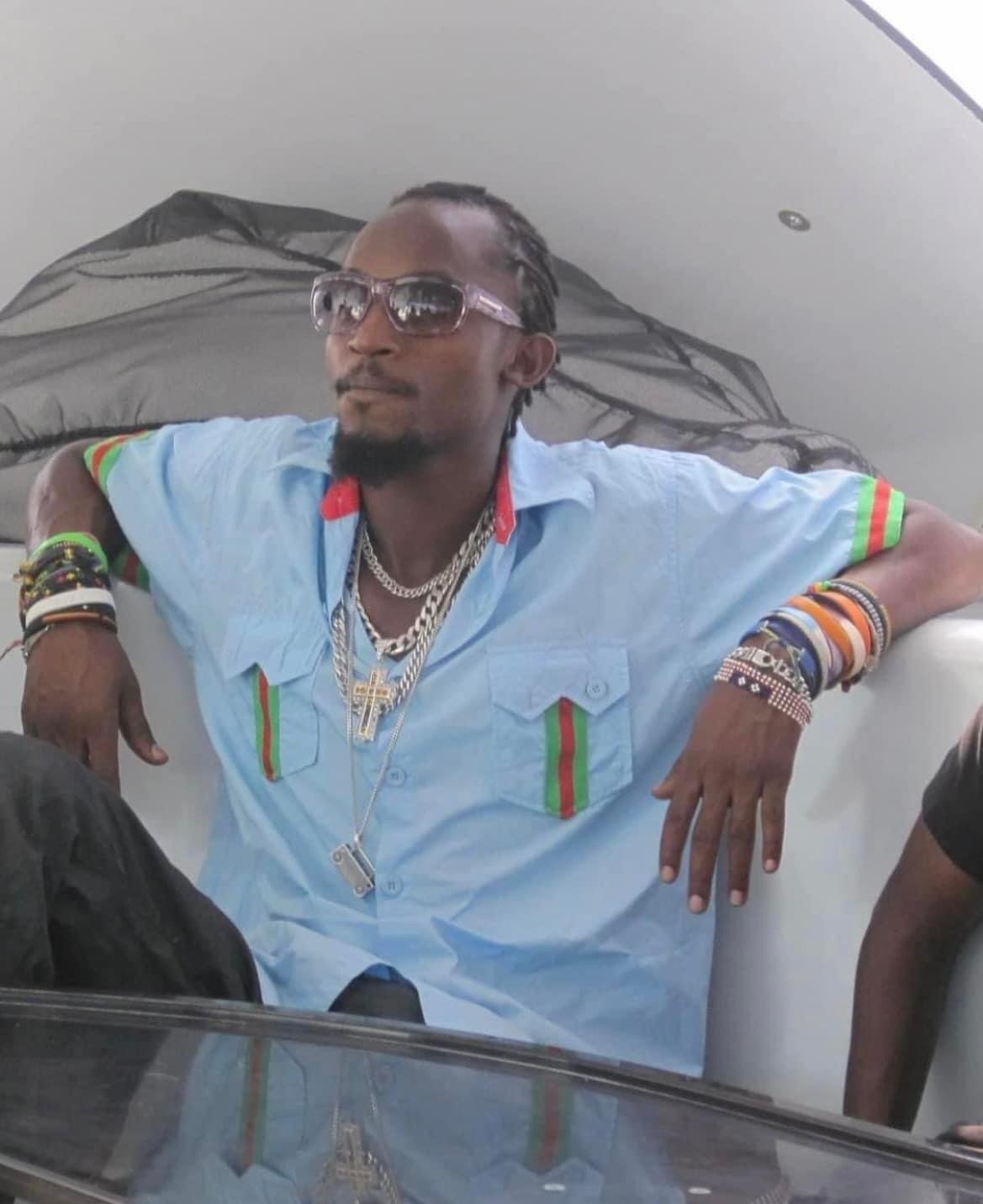 Mowzey Radio
